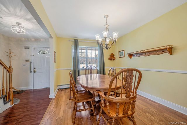 92 Old Selden Stage Road, Selden, NY 11784
