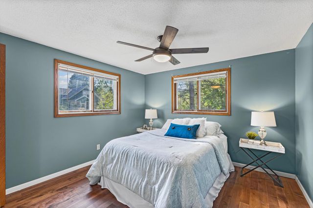 1869 Birmingham Street, Maplewood, MN 55109