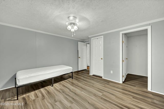 2109 E Lake Shore Drive, Wilmington, NC 28401