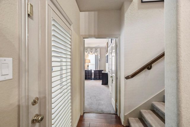 11 Golden Floral Court, Magnolia, TX 77354