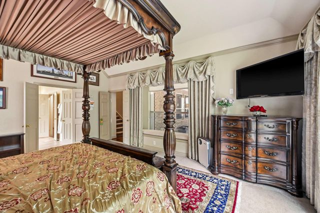 11 Golden Floral Court, Magnolia, TX 77354