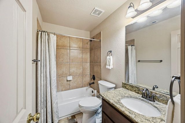 11 Golden Floral Court, Magnolia, TX 77354