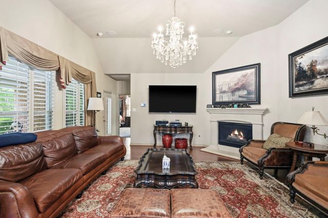 11 Golden Floral Court, Magnolia, TX 77354