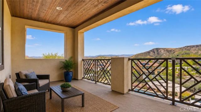 18601 Juniper Springs, Canyon Country, CA 91387