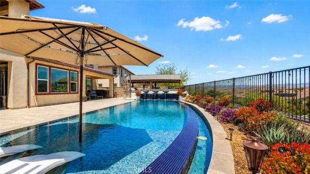 18601 Juniper Springs, Canyon Country, CA 91387