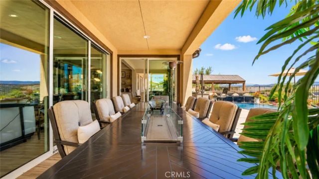 18601 Juniper Springs, Canyon Country, CA 91387