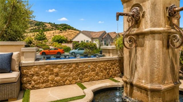 18601 Juniper Springs, Canyon Country, CA 91387