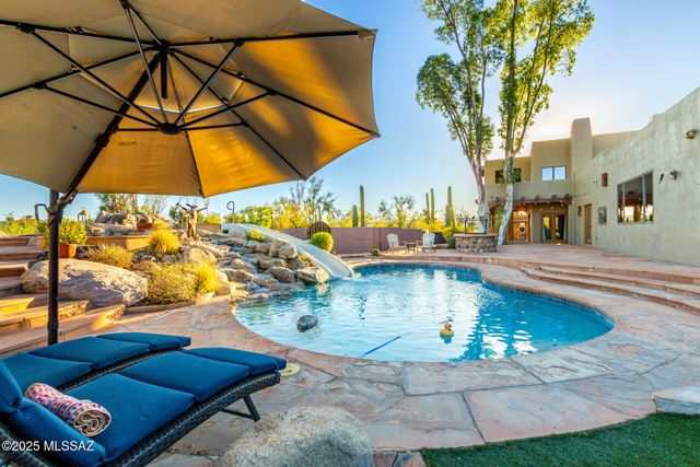 5525 N Oracle Road, Tucson, AZ 85704