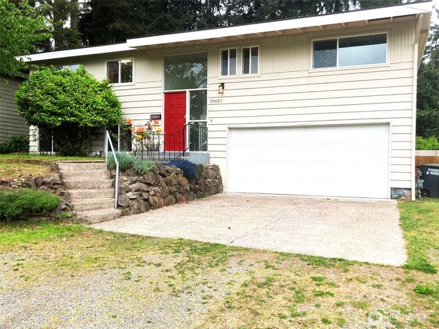 20621 5th Avenue S, Des Moines, WA 98198