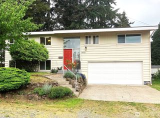 20621 5th Avenue S, Des Moines, WA 98198
