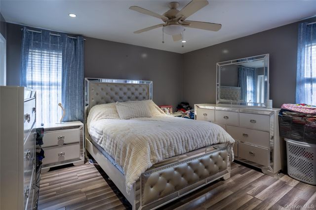 131 Clinton Avenue, Mastic, NY 11950