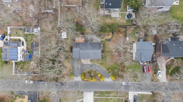 131 Clinton Avenue, Mastic, NY 11950