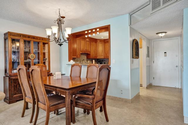 4770 NW 21st Street 306, Lauderhill, FL 33313