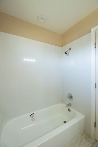 1621 Davis St, Ripon, CA 95366