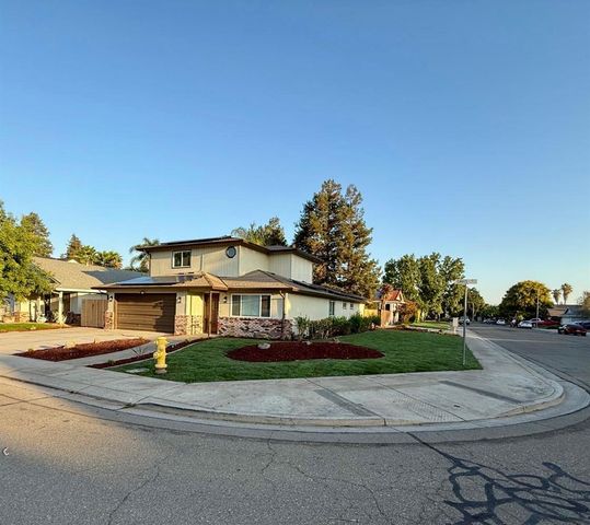 1621 Davis St, Ripon, CA 95366
