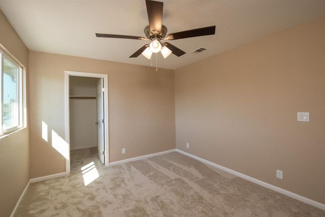 1621 Davis St, Ripon, CA 95366