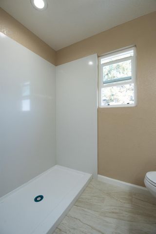 1621 Davis St, Ripon, CA 95366