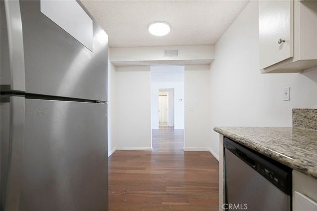 1422 Rock Glen 210, Glendale, CA 91205