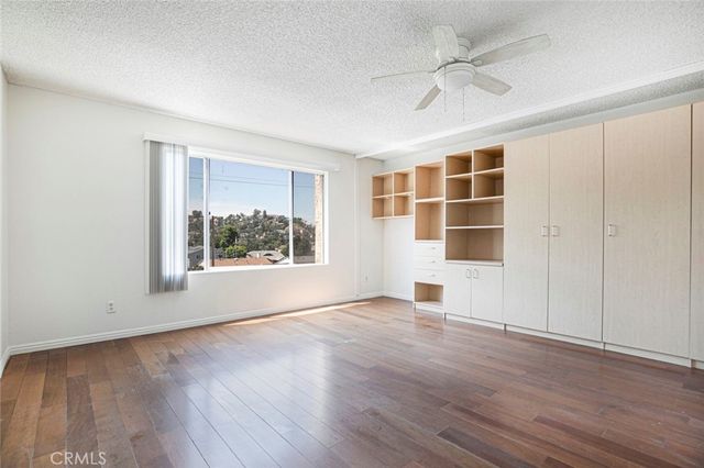 1422 Rock Glen 210, Glendale, CA 91205