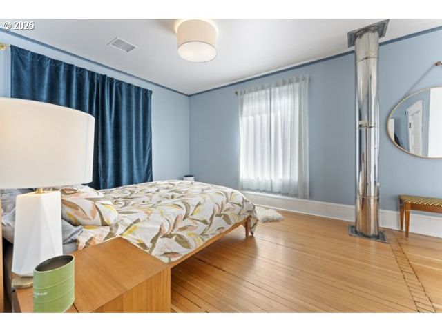 1508 UNION Ave, North Bend, OR 97459