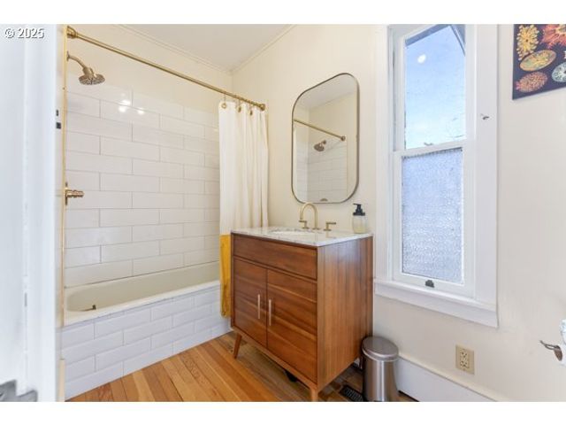 1508 UNION Ave, North Bend, OR 97459