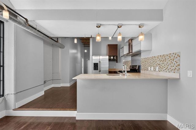 4100 Forest Park Avenue 525, St Louis, MO 63108