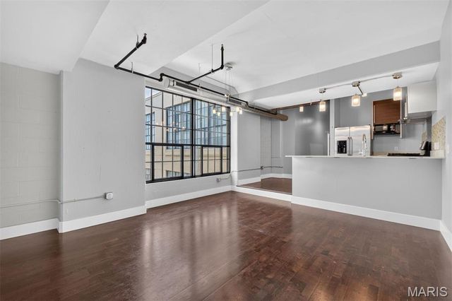 4100 Forest Park Avenue 525, St Louis, MO 63108