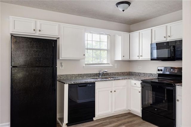 34 Canter Lane, Dallas, GA 30157