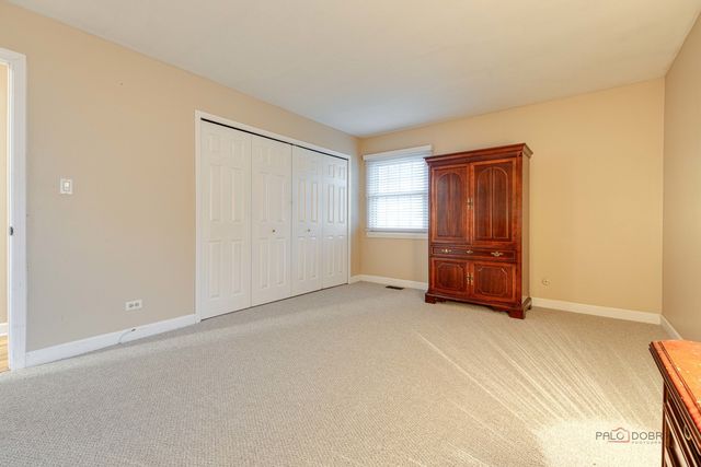 441 Arbor Gate Lane, Buffalo Grove, IL 60089