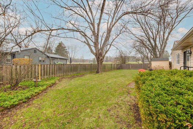 441 Arbor Gate Lane, Buffalo Grove, IL 60089