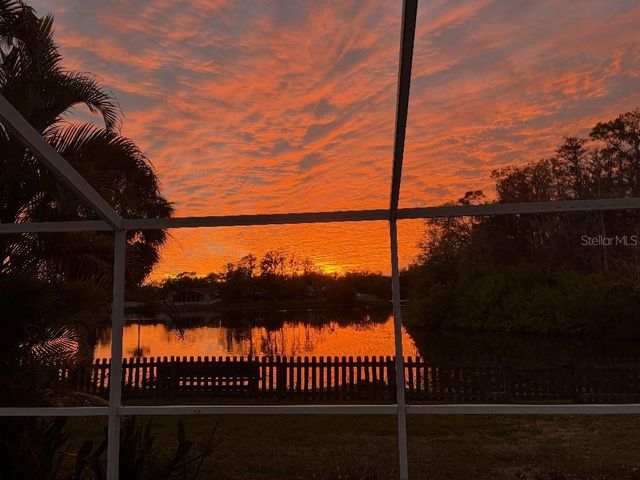 408 LAKEVIEW DRIVE, Oldsmar, FL 34677