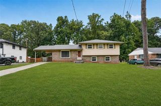 786 S Nottingham Road, Jonesboro, GA 30236