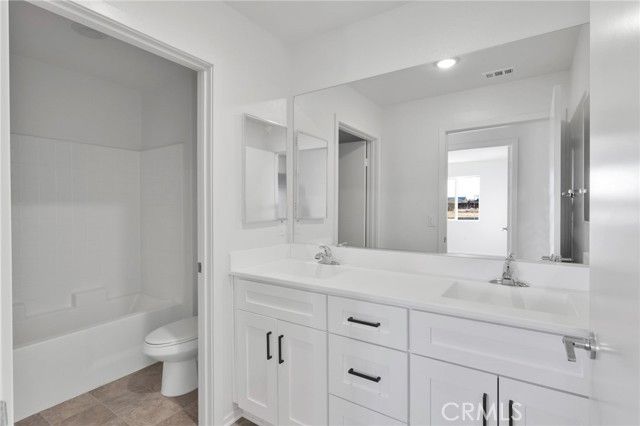 10158 Kemper Avenue, Adelanto, CA 92301