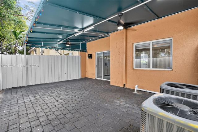 7085 NW 173rd Drive 403, Hialeah, FL 33015
