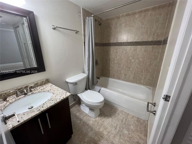 7085 NW 173rd Drive 403, Hialeah, FL 33015
