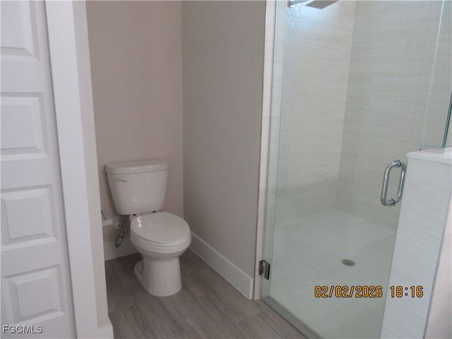 208 NW 6th ST, Cape Coral, FL 33993