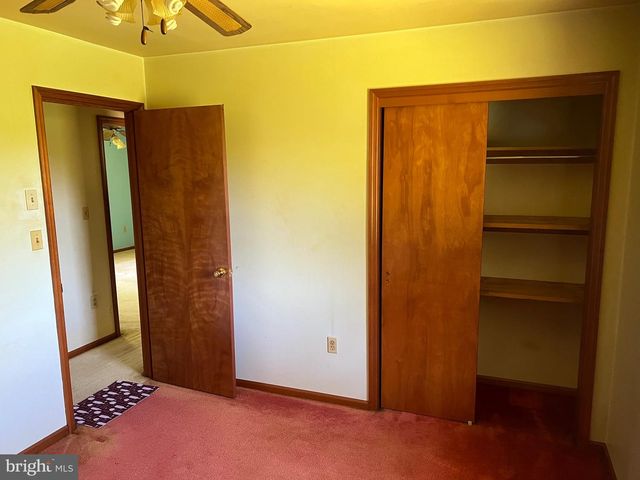246 WATERWAY RD, Oxford, PA 19363