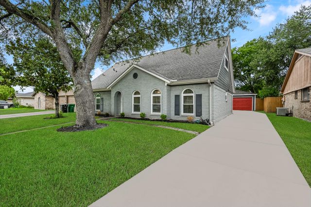 7923 Dawnridge Drive, Houston, TX 77071
