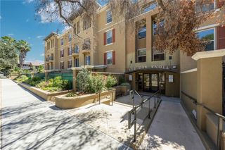 128 N Oak Knoll 111, Pasadena, CA 91101