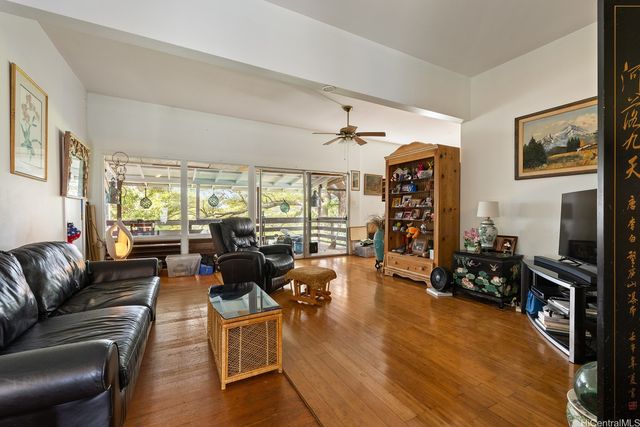 2519 Malama Place, Honolulu, HI 96822