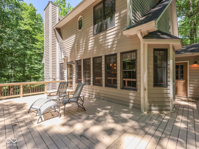 8194 Center Lake Road, Nineveh, IN 46164