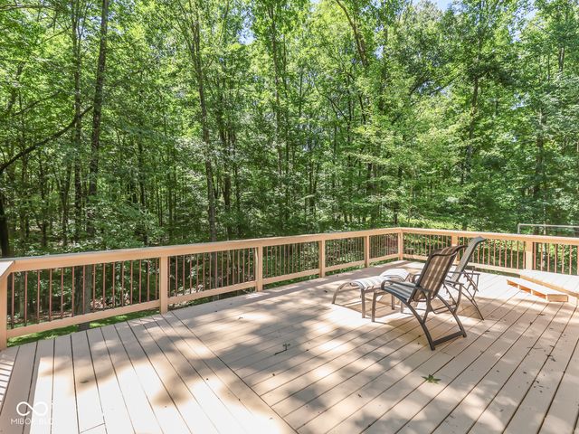 8194 Center Lake Road, Nineveh, IN 46164