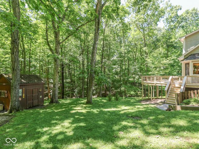 8194 Center Lake Road, Nineveh, IN 46164