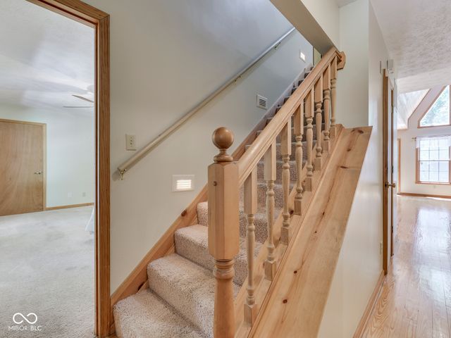 8194 Center Lake Road, Nineveh, IN 46164