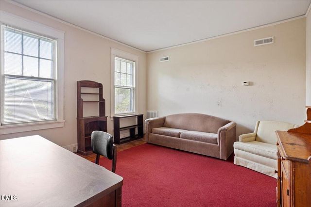 412 N 3rd Street, Smithfield, NC 27577