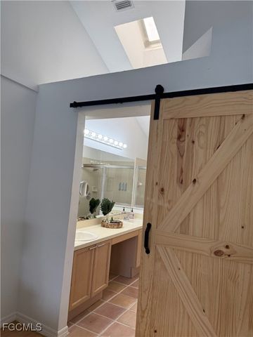 15009 Cloverdale DR, Fort Myers, FL 33919