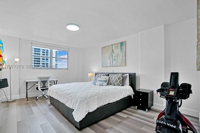 9273 Collins Ave 309, Surfside, FL 33154