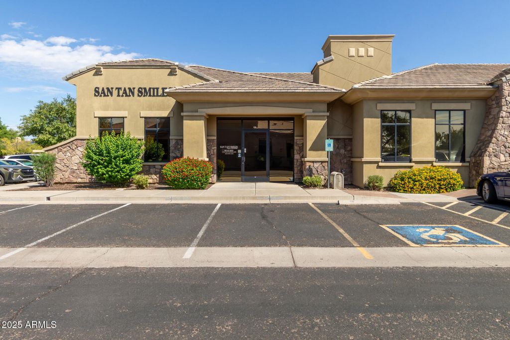 1355 S HIGLEY Road 114, Gilbert, AZ 85296 — exterior