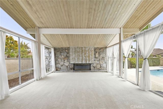 16391 Maruffa Circle, Huntington Beach, CA 92649