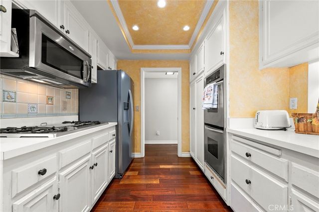 16391 Maruffa Circle, Huntington Beach, CA 92649